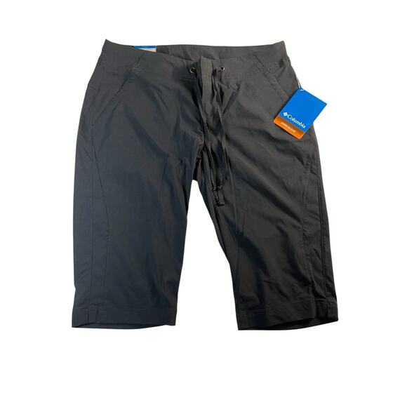 Columbia Womens Anytime Outdoor Long Short Sz 4 Black NWT NEW - Picture 1 of 3